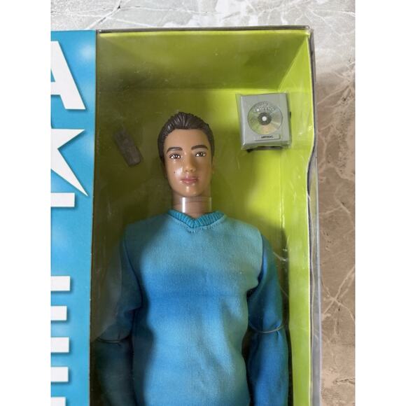 A*Teens Amit Doll 2001 New In Box Original Packaging Number 72000 Play Along NOS - Picture 5 of 8